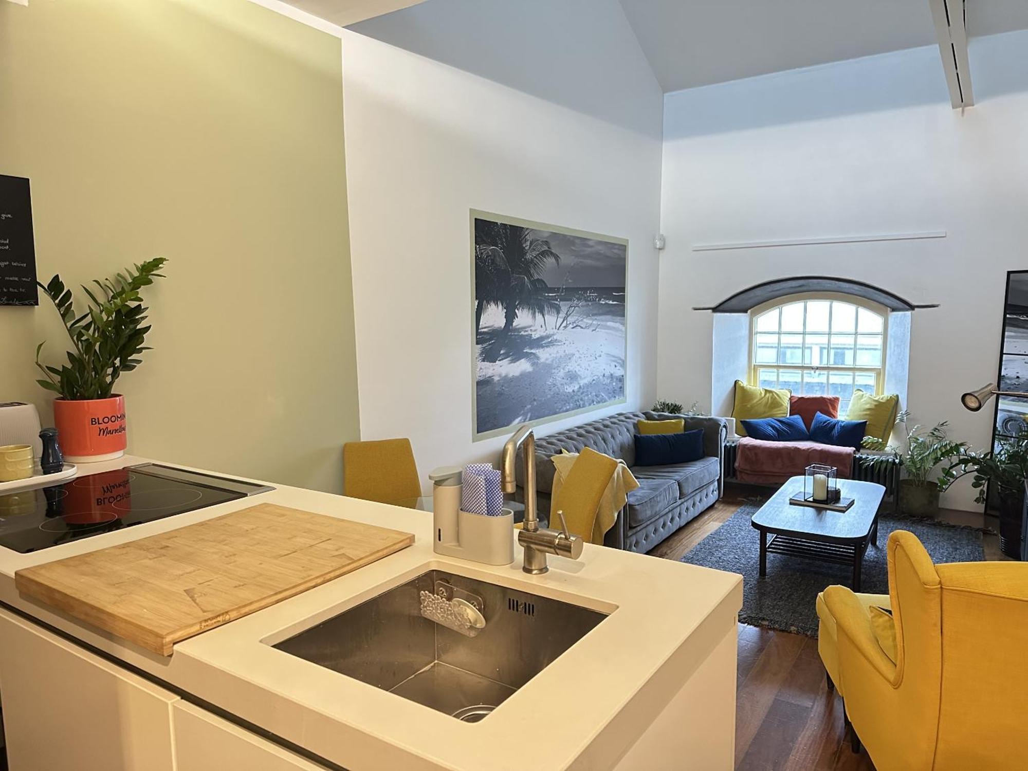 Rwy Suite48 Luxury Suite With Optional Parking Plymouth Exterior photo
